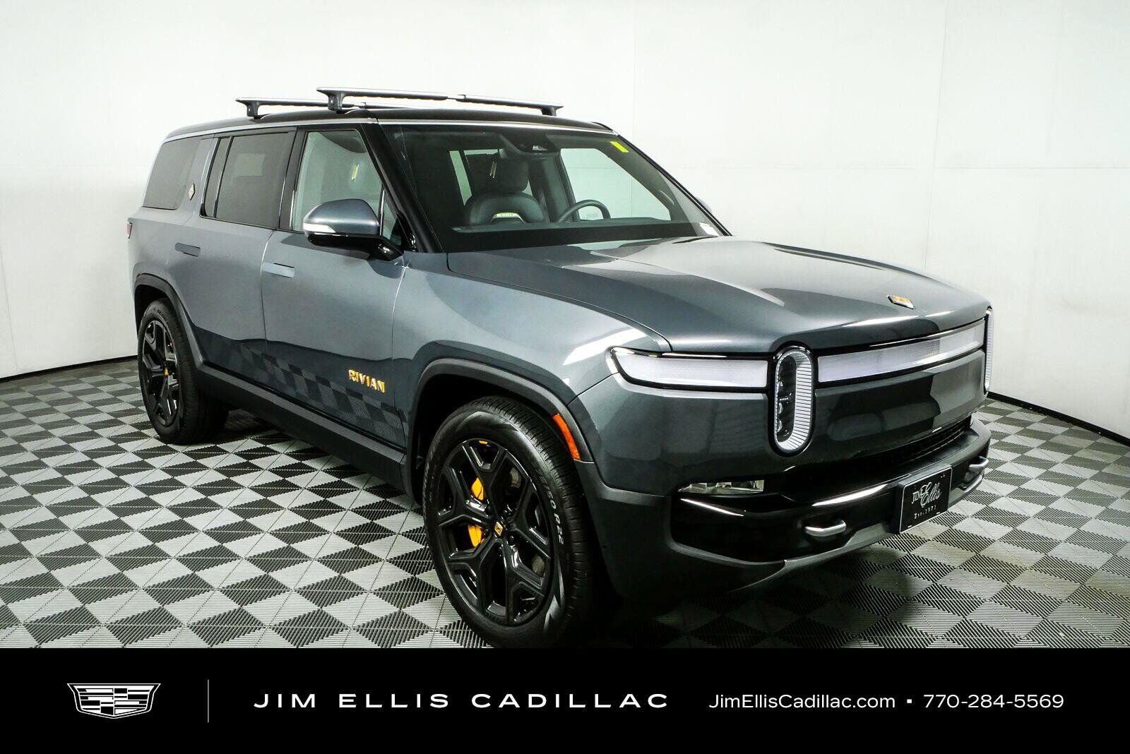 2023 RIVIAN R1S