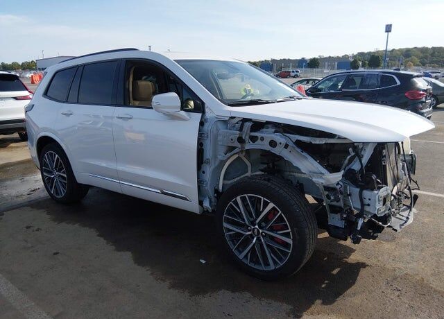 2024 CADILLAC XT6