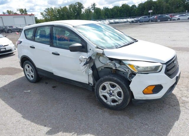 2017 FORD Escape