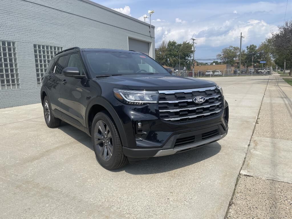 2027 FORD Explorer