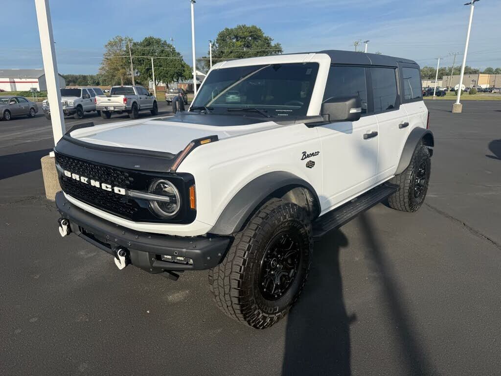 2024 FORD Bronco