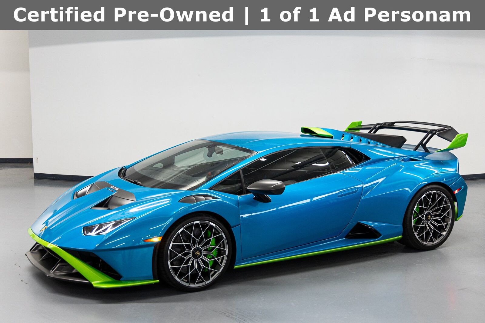 2022 LAMBORGHINI Huracan STO