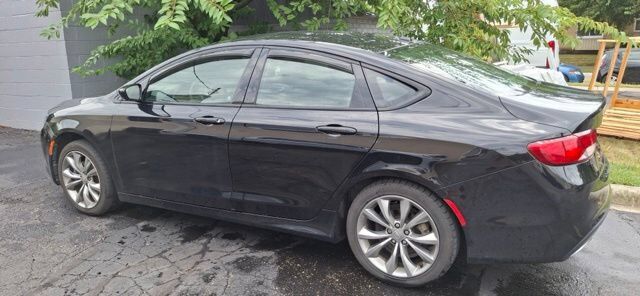 2016 CHRYSLER 200