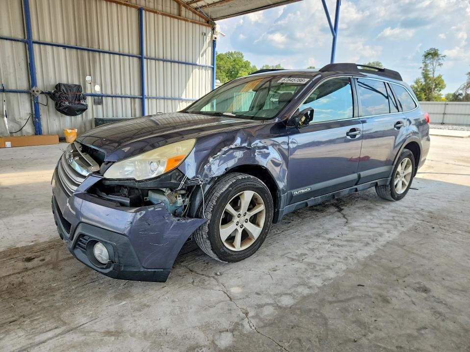 2014 SUBARU Outback