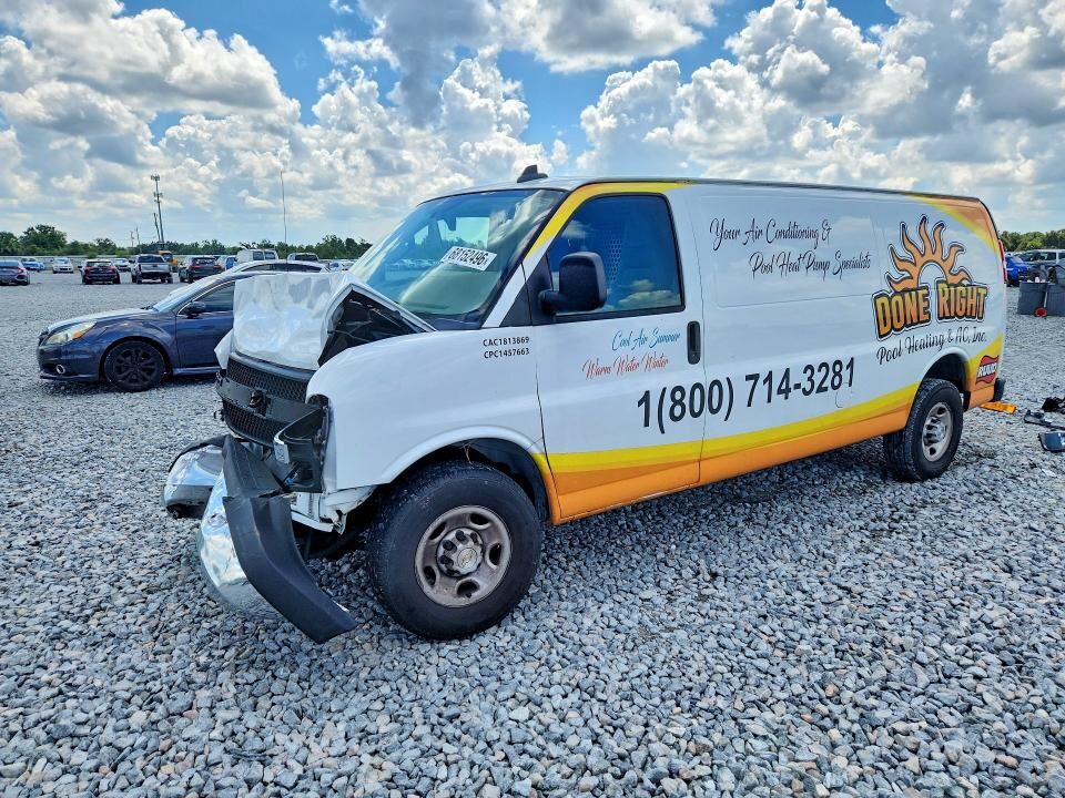 2022 CHEVROLET Express