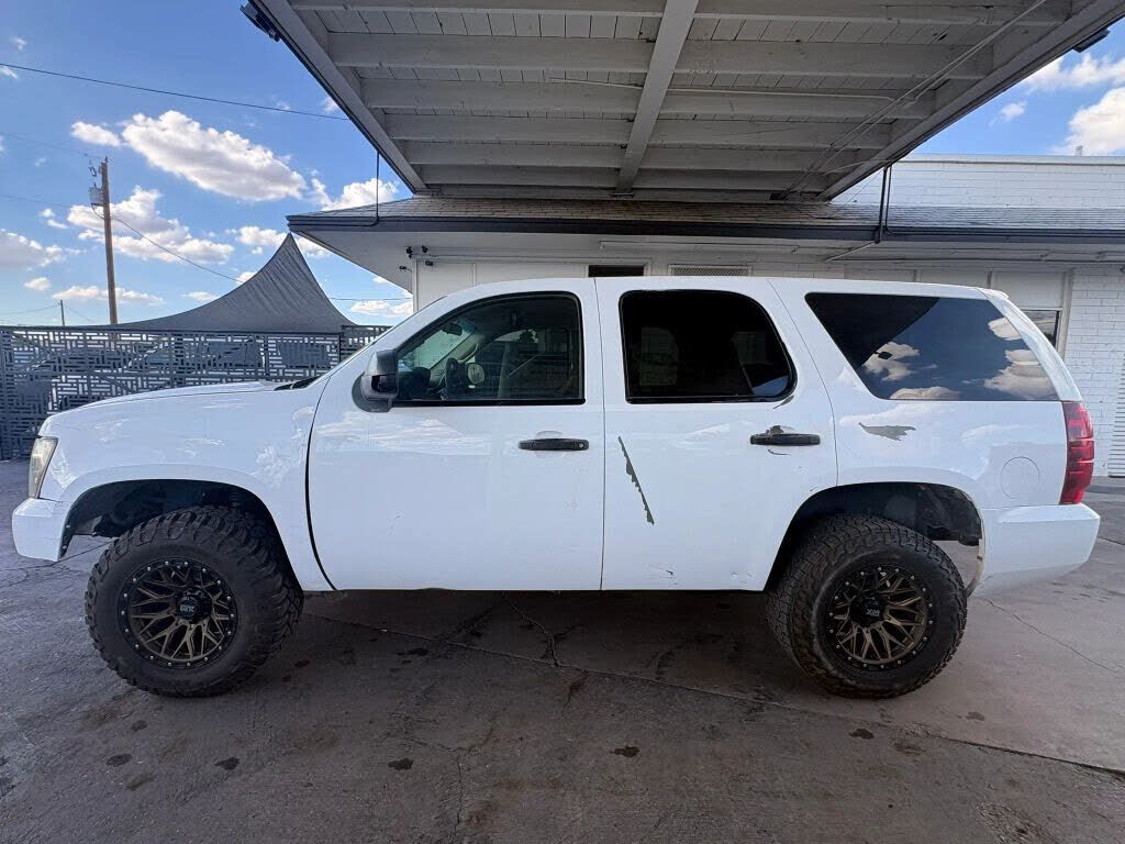 2011 CHEVROLET Tahoe