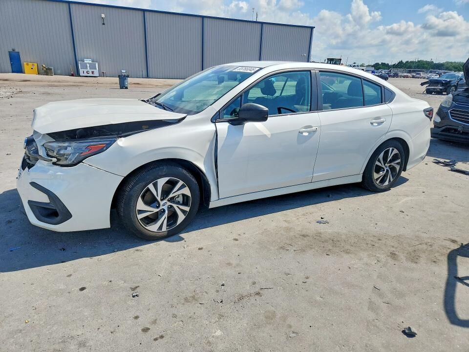 2024 SUBARU Legacy