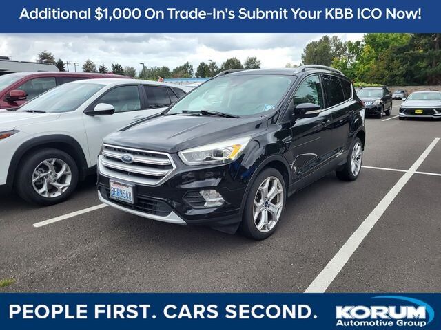 2017 FORD Escape