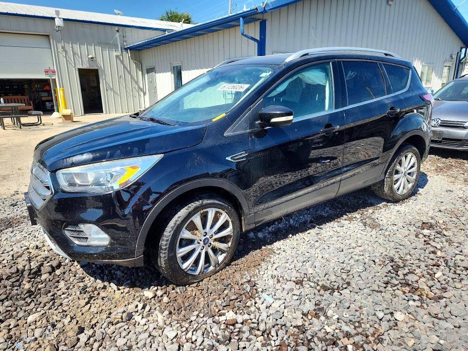 2017 FORD Escape