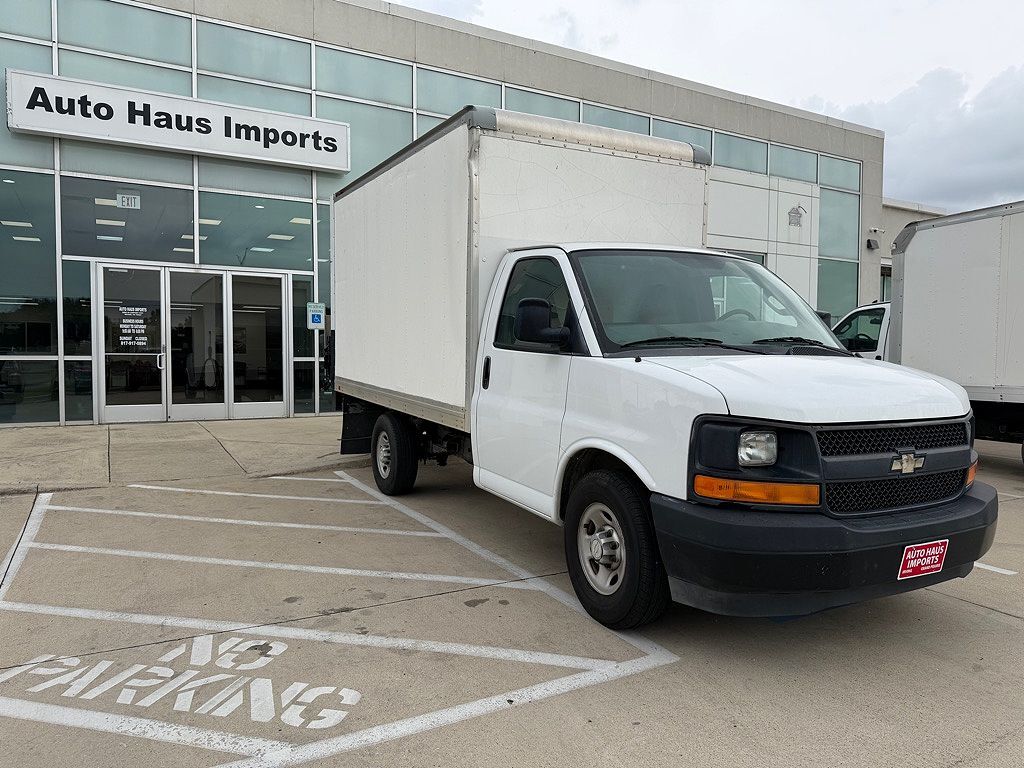 2017 CHEVROLET Express