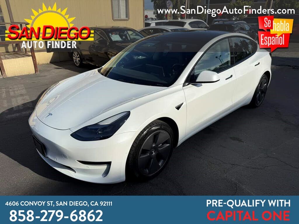 2022 TESLA Model 3