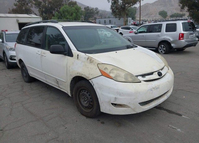 2006 TOYOTA Sienna