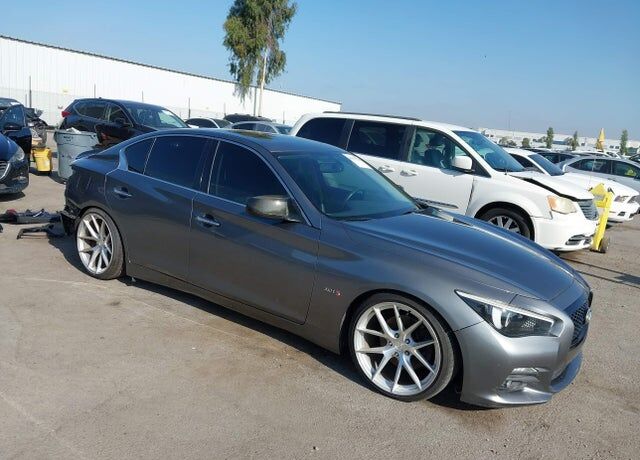 2016 INFINITI Q50