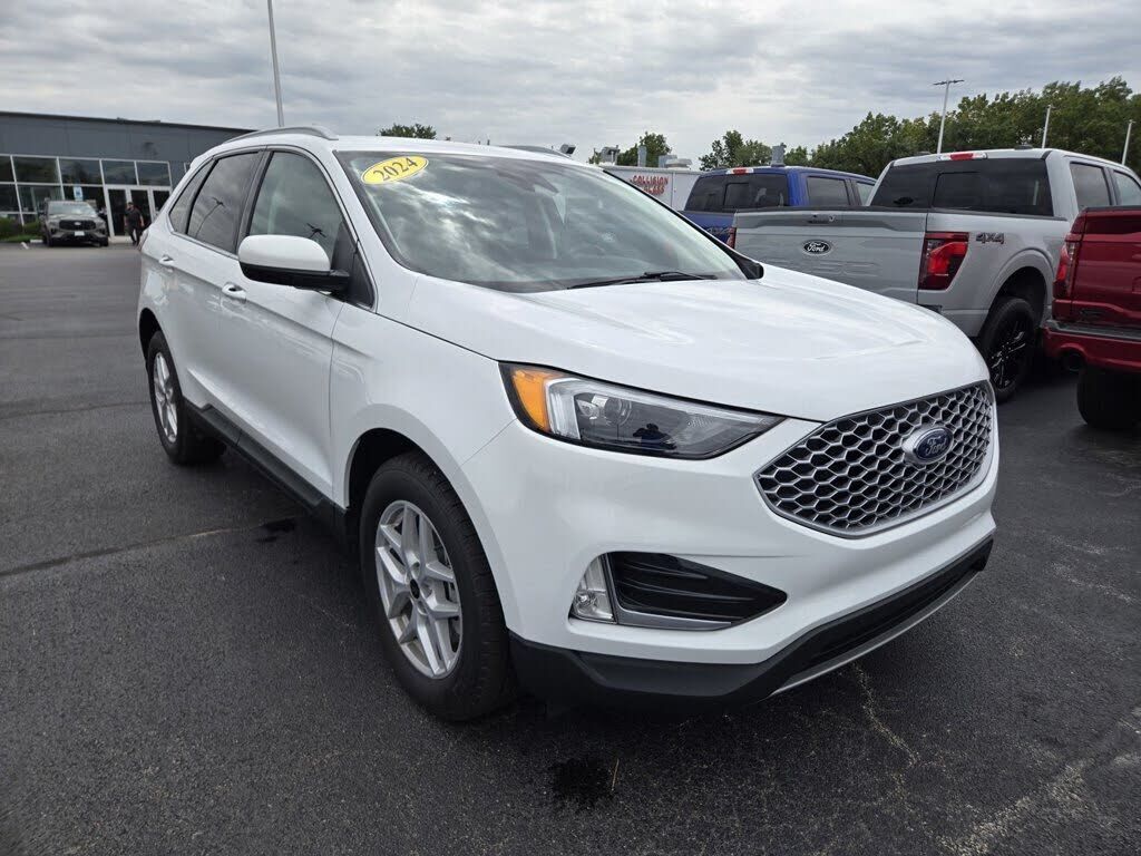 2024 FORD Edge