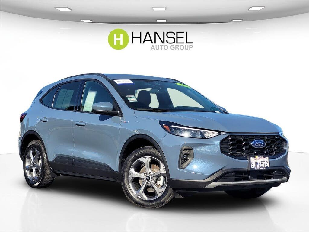 2025 FORD Escape