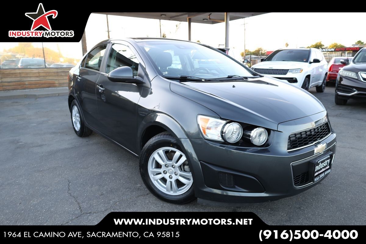 2016 CHEVROLET Sonic