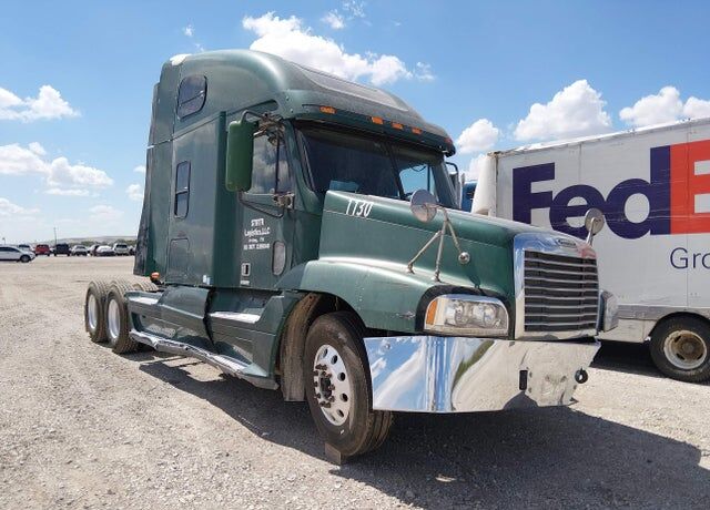 2002 FREIGHTLINER CST120