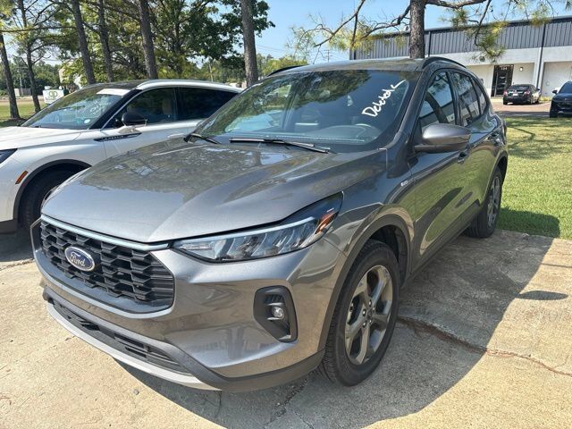 2025 FORD Escape