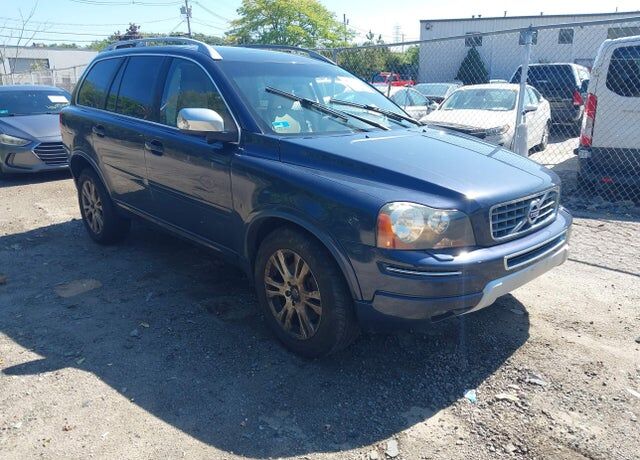 2013 VOLVO XC90