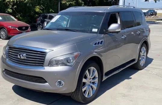 2012 INFINITI QX56