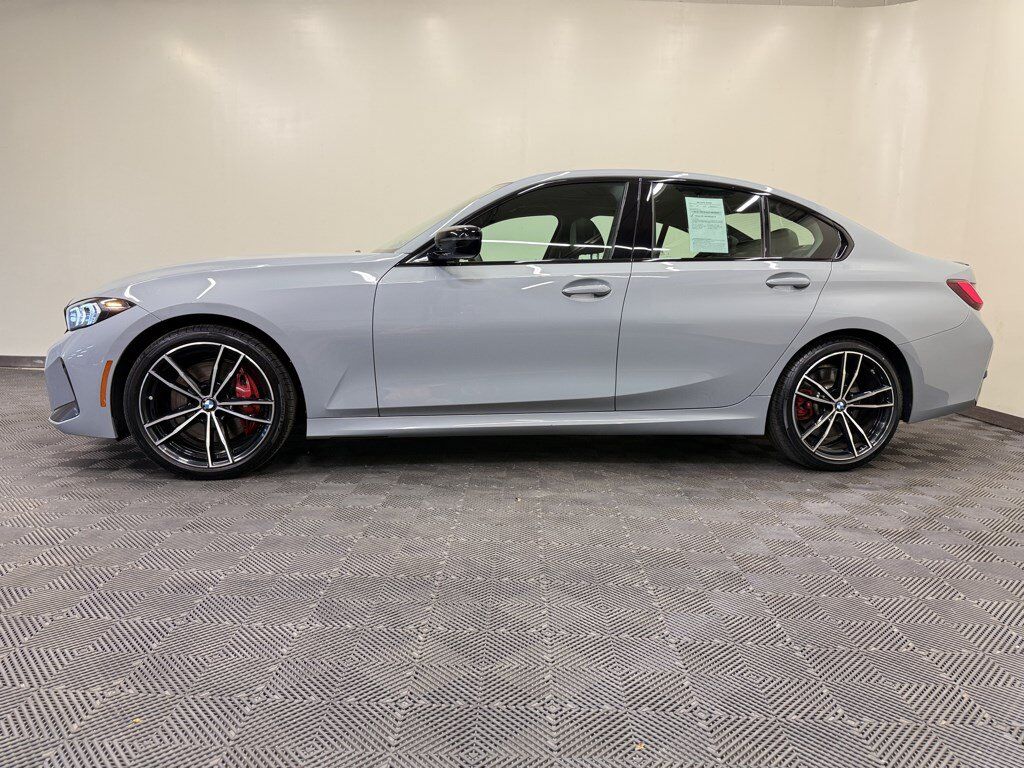 2023 BMW 330i