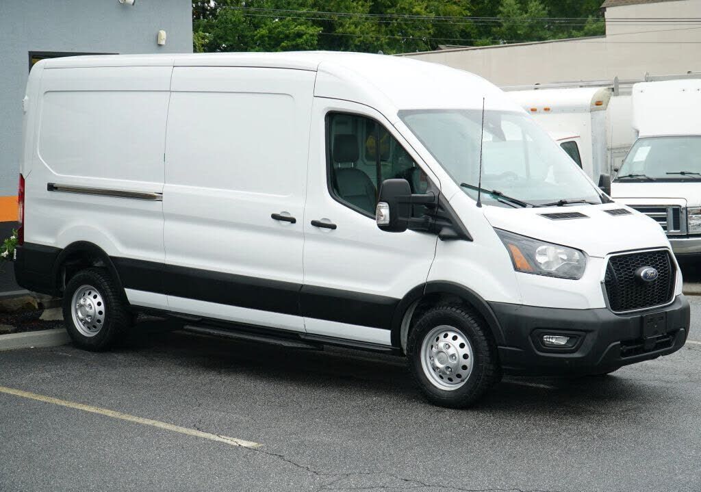2023 FORD Transit