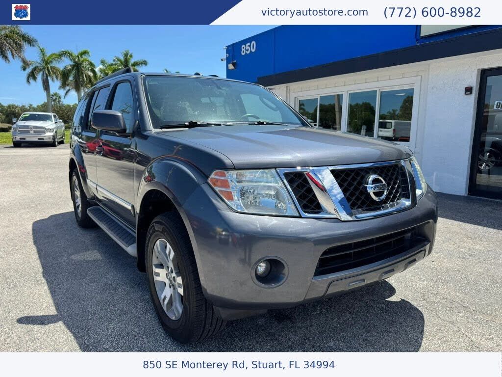 2012 NISSAN Pathfinder