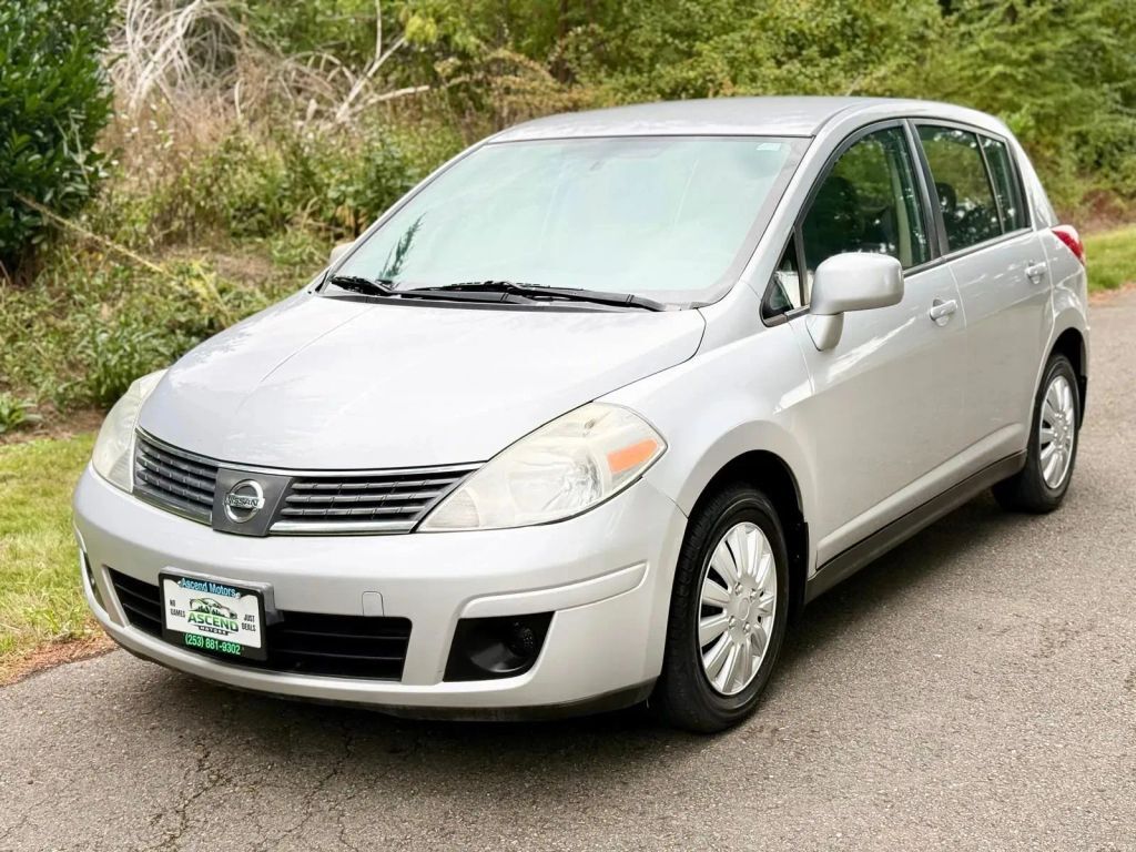 2009 NISSAN Versa