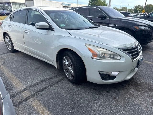 2014 NISSAN Altima