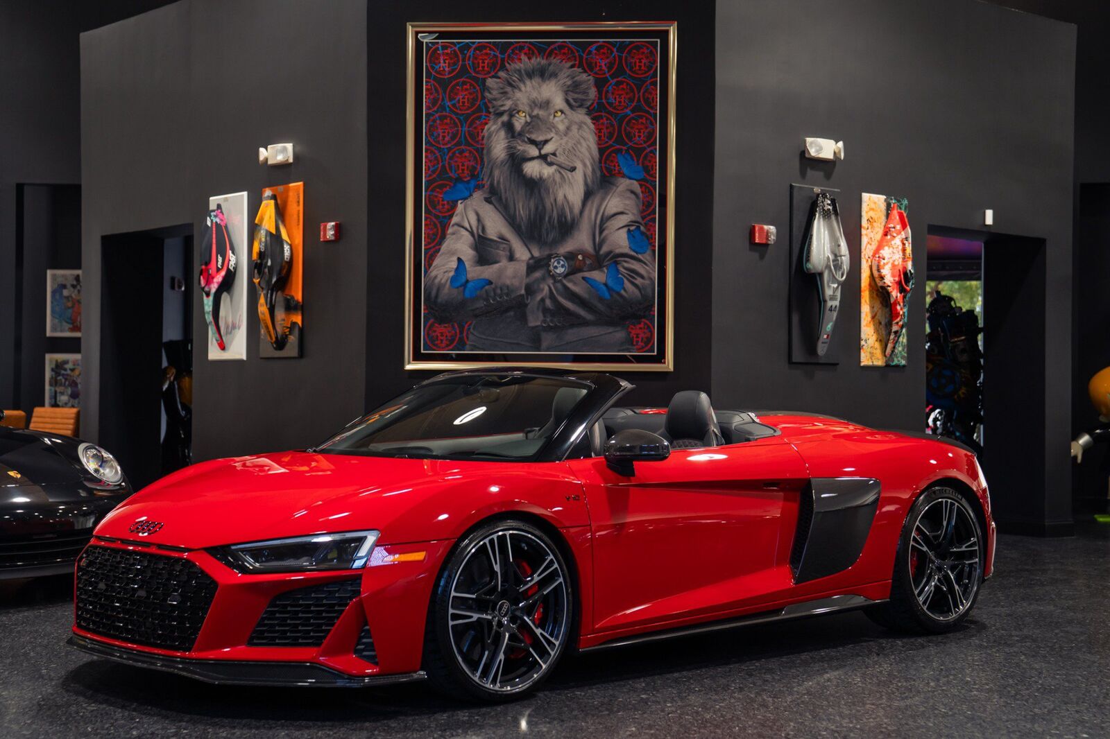 2023 AUDI R8