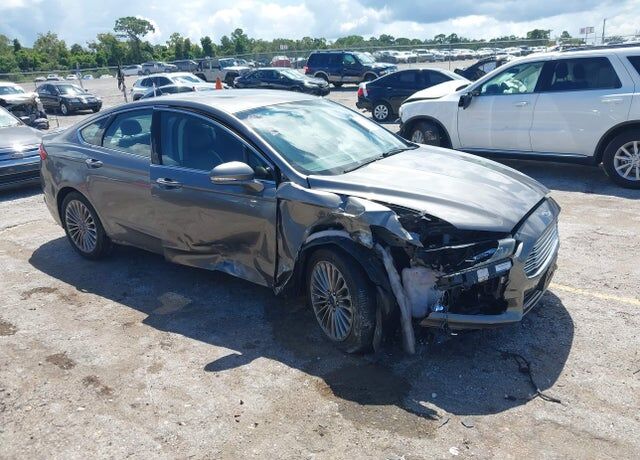 2013 FORD Fusion