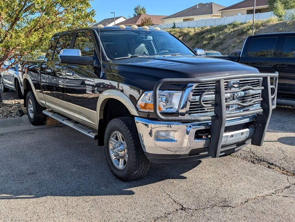 2011 DODGE Ram