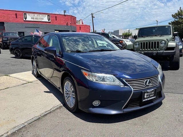 2015 LEXUS ES