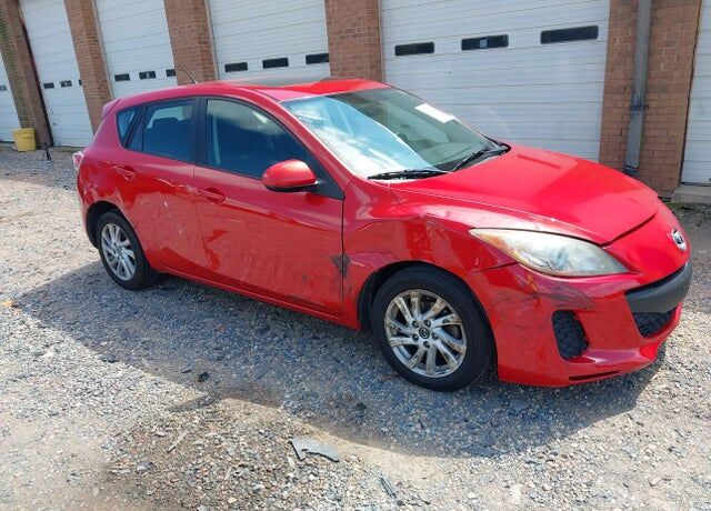 2013 MAZDA Mazda3