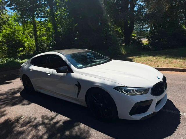 2020 BMW M8