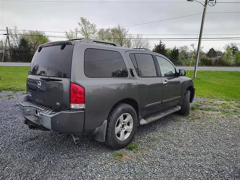 2004 NISSAN Armada