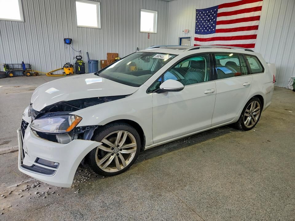 2015 VOLKSWAGEN Golf SportWagen