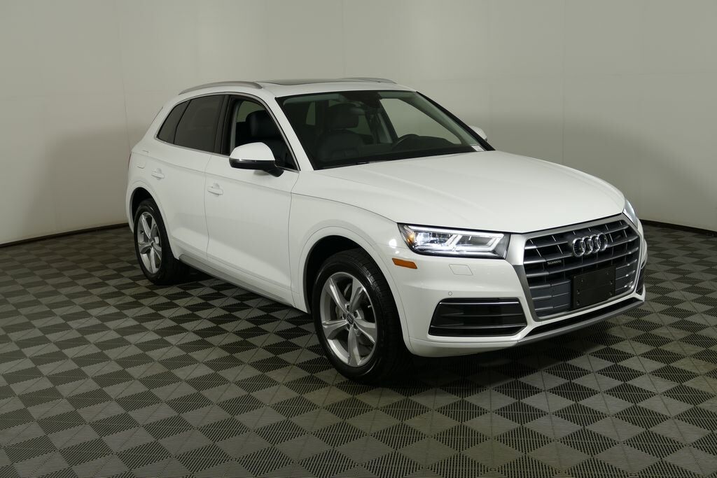 2020 AUDI Q5