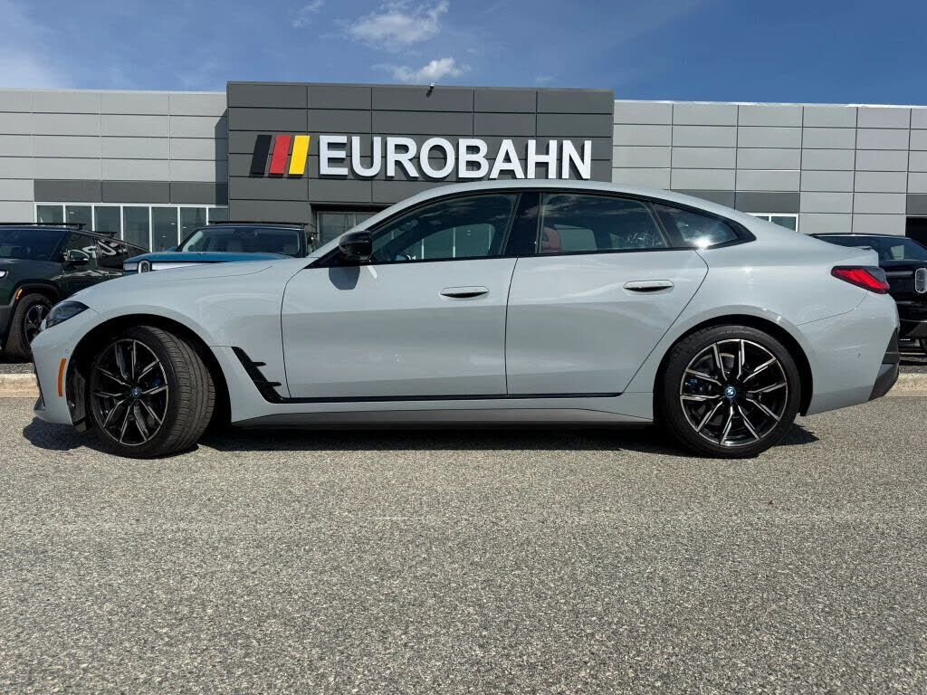 2024 BMW i4