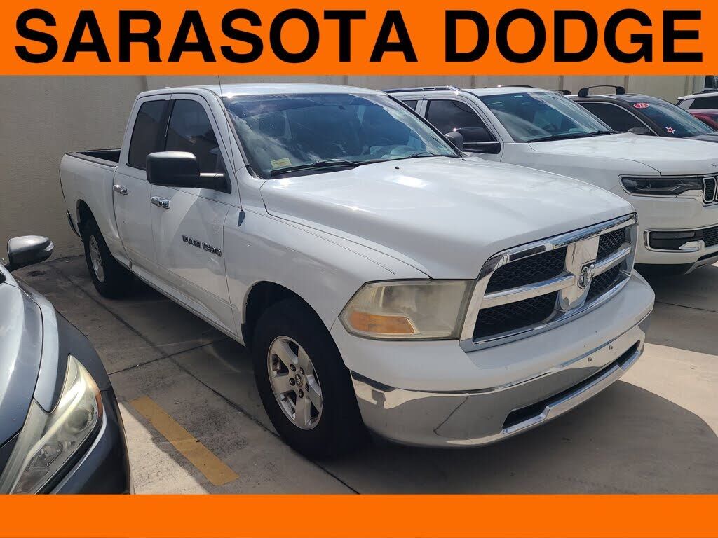 2011 DODGE Ram
