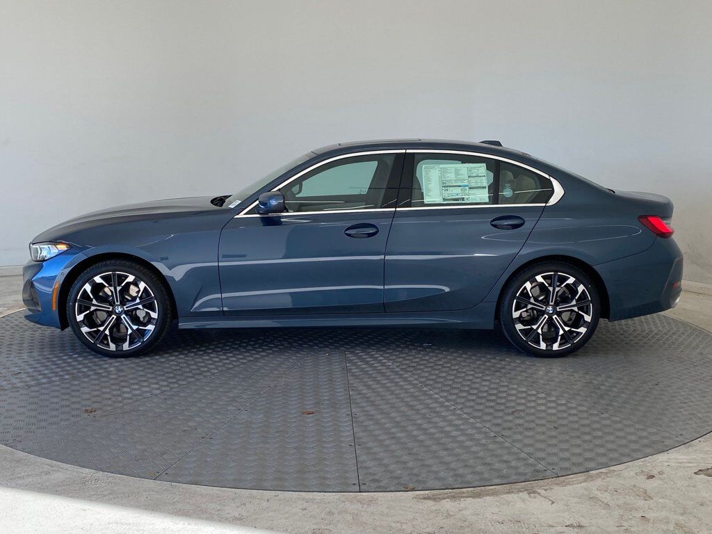 2026 BMW 330i