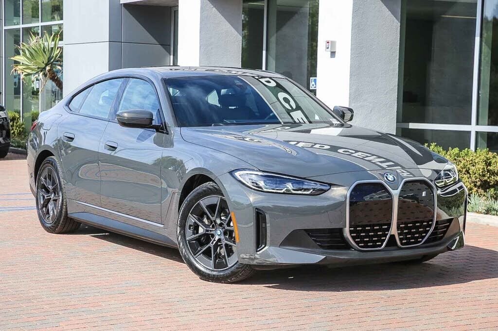 2022 BMW i4