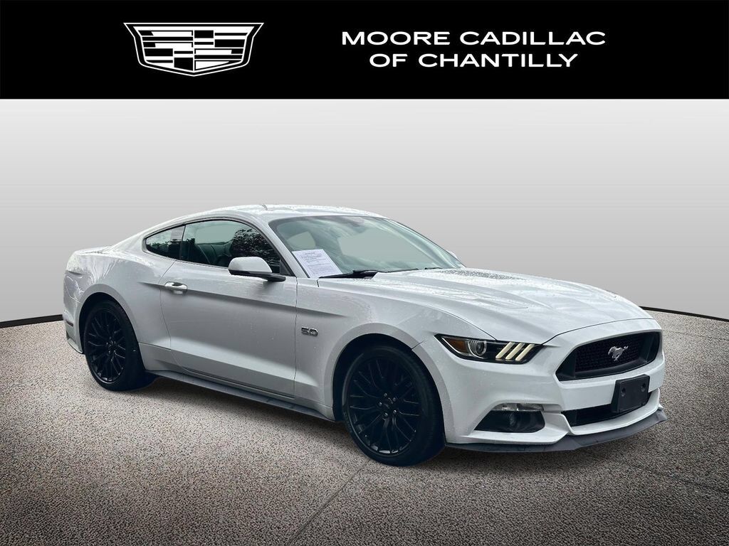 2017 FORD Mustang