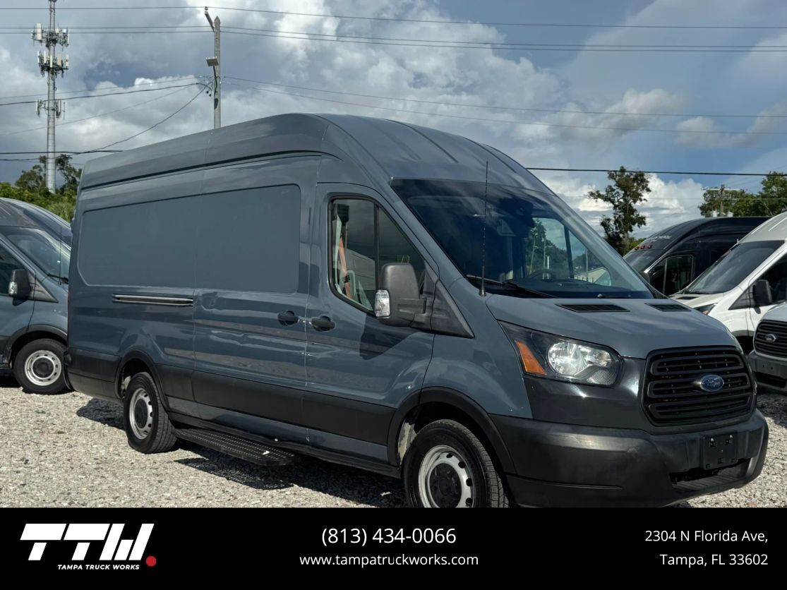 2019 FORD Transit