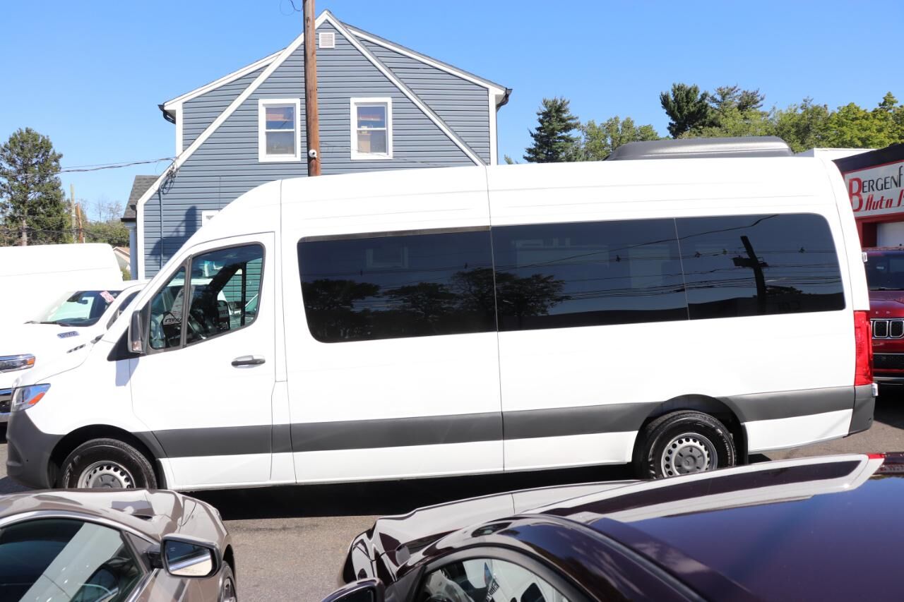 2025 Mercedes-Benz Sprinter