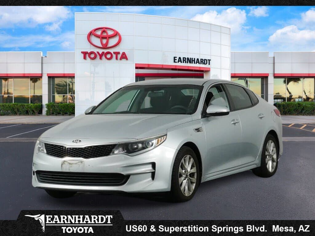 2017 KIA Optima