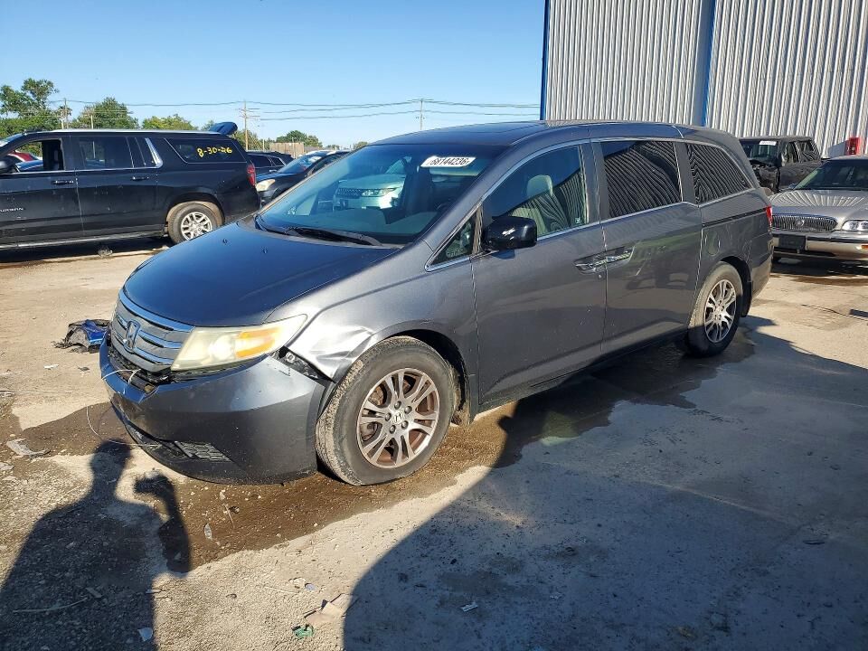 2011 HONDA Odyssey