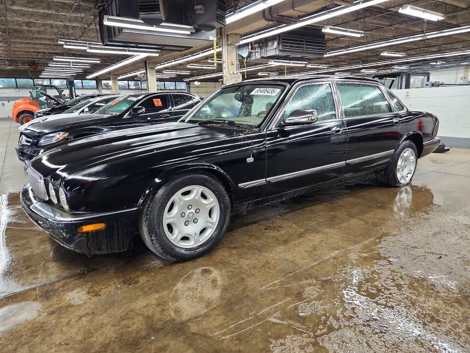 2003 JAGUAR Vanden Plas