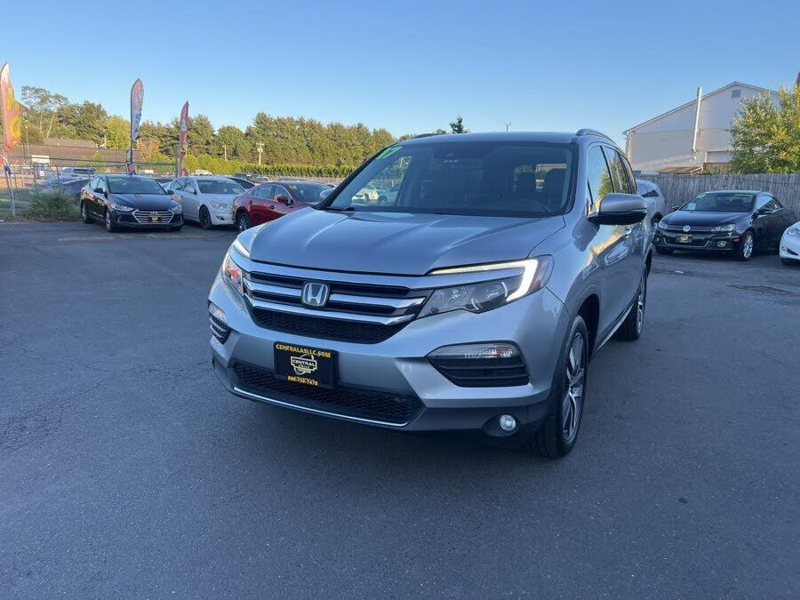 2017 HONDA Pilot