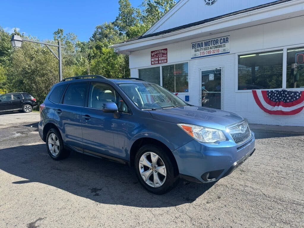 2015 SUBARU Forester